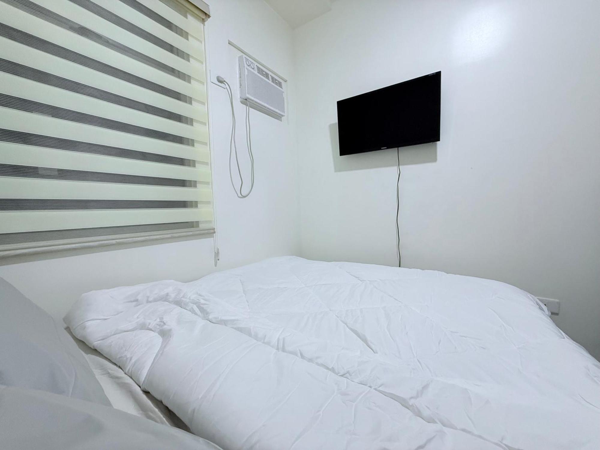 Hotel Urban Deca Towers Cubao *